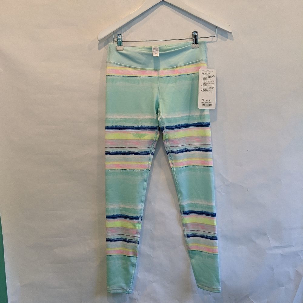 IVIVVA rhythmic tights size 14 BNWT